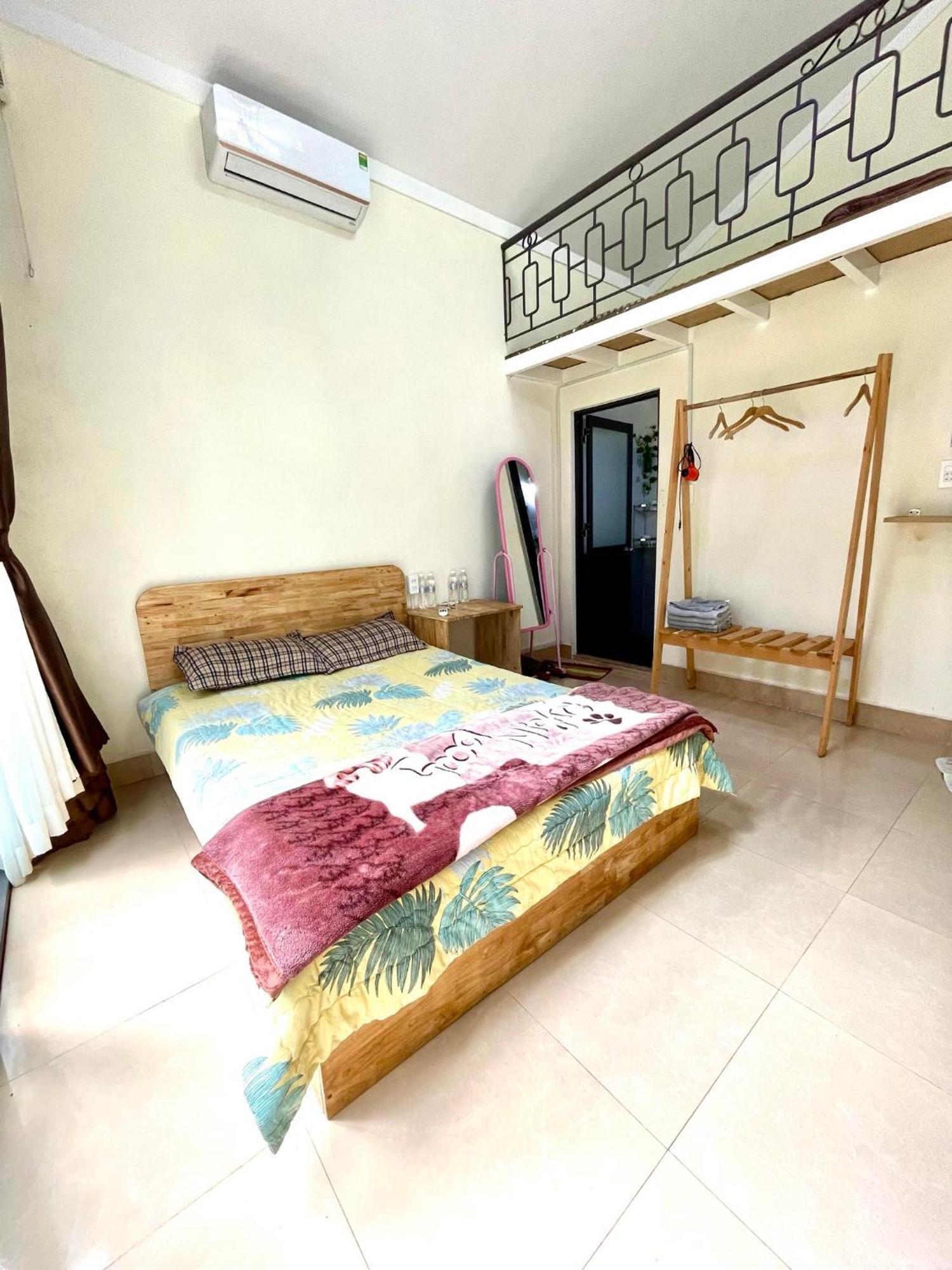 Lake View Homestay Pleiku Ngoại thất bức ảnh