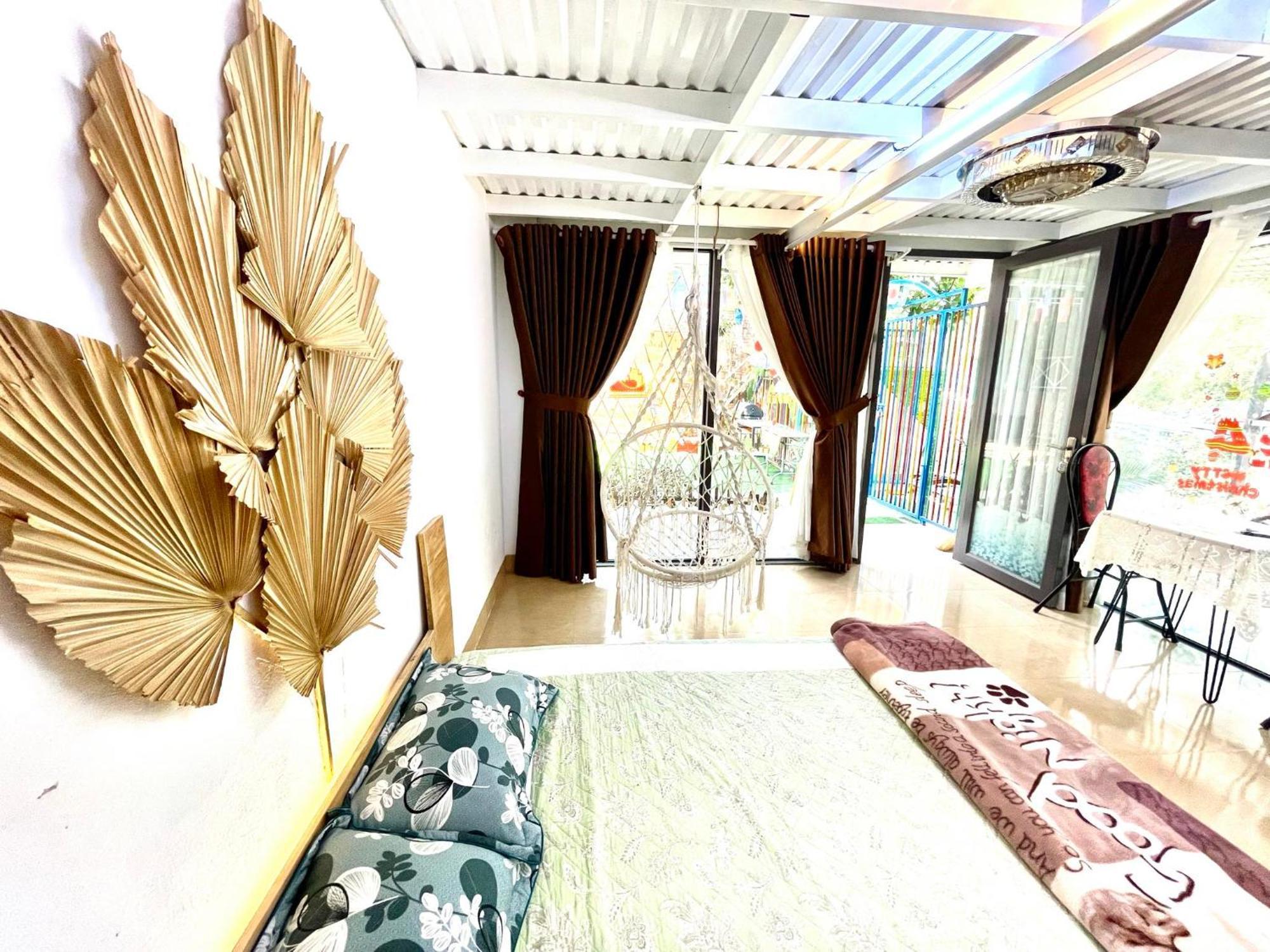 Lake View Homestay Pleiku Ngoại thất bức ảnh
